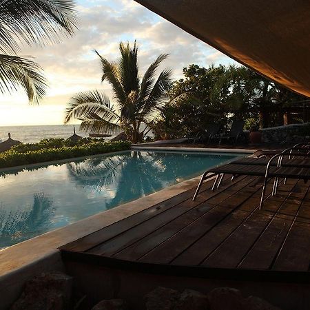 Zoi Beach House Матемве Екстериор снимка
