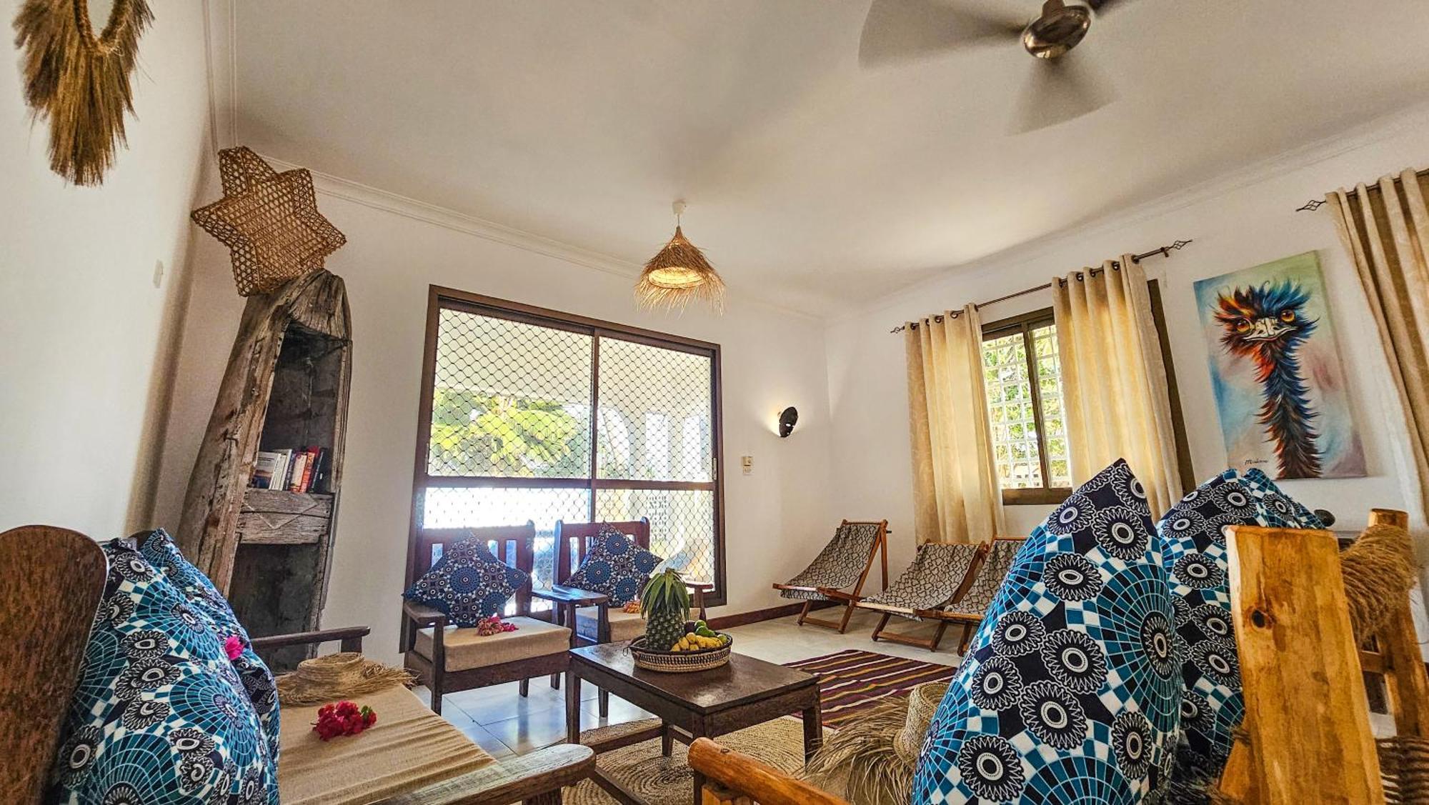 Zoi Beach House Матемве Стая снимка